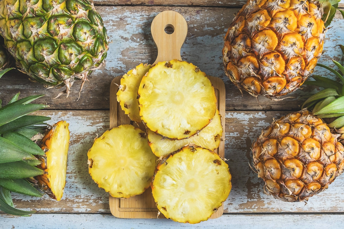 NUTSMAN BLOG Jak nakrájet ananas_ Snadný návod krok za krokem 7
