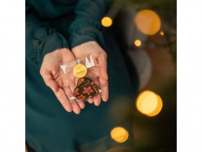 50 cokoladove srdicko s potiskem darek tmava cokolada drobnost srdce z lasky vanocni cas cokoladovna janek