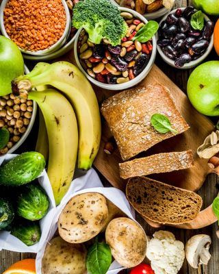 Sacharidy nejsou nepřítel. 👀🍞 Kolem sacharidů koluje spousta mýtů. Přibírání, únava, chutě na sladké… a tak je často první...