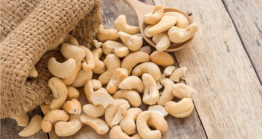 Kešu ořechy - ČESKÝ FAVORIT pod drobnohledem