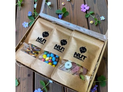 Dárková krabička 3x200g plá ořechů, želé a dalších dobrot velikonoce