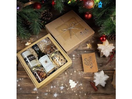 dárková firemní krabička s vínem svíčkou a oříšky designová firemní dárek