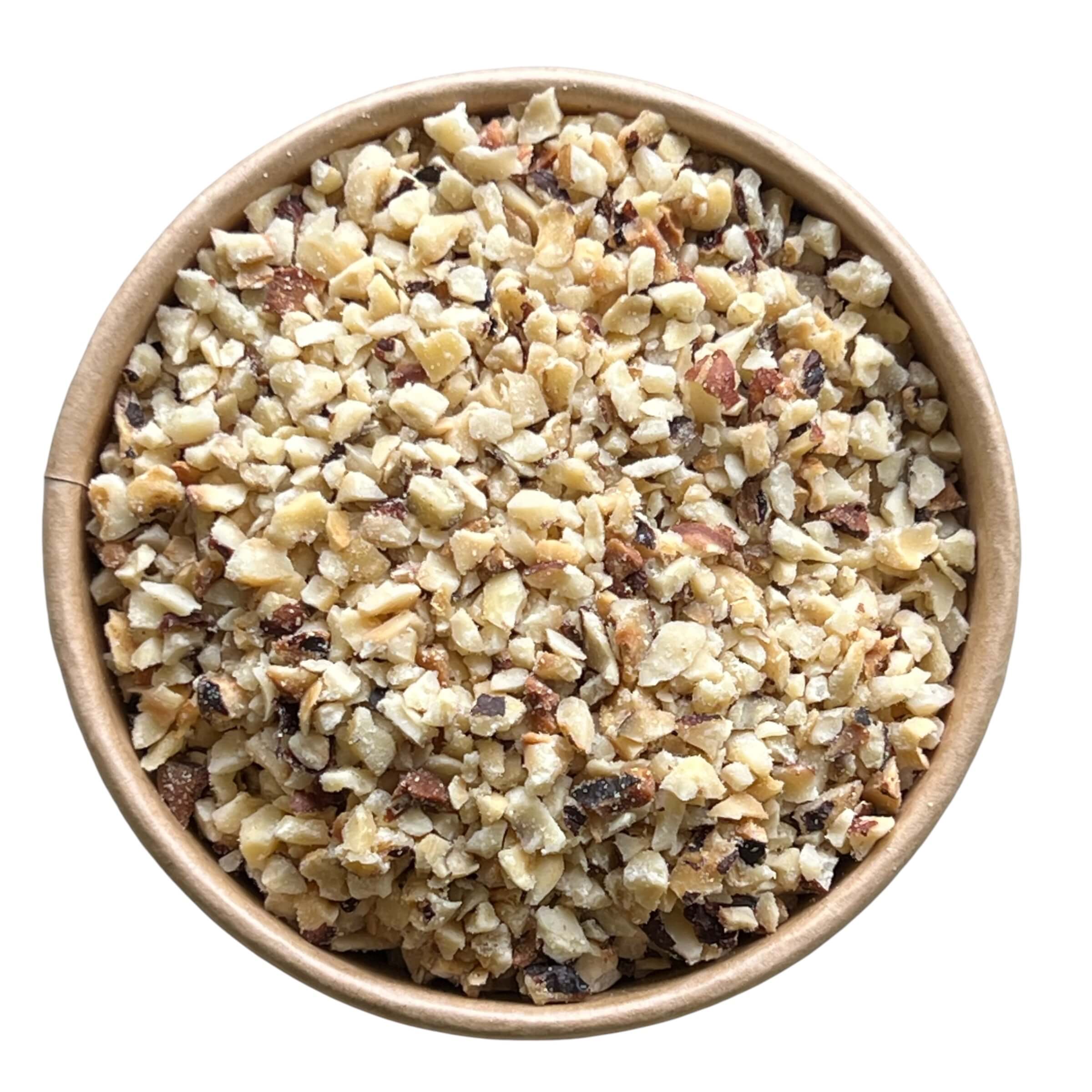 Lískové ořechy - kousky 2–4 mm