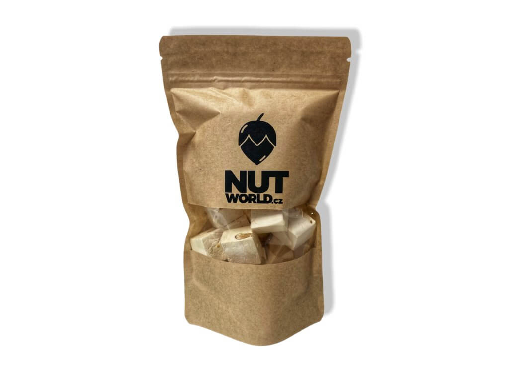 Bílý nugát s mandlemi — náhled 2