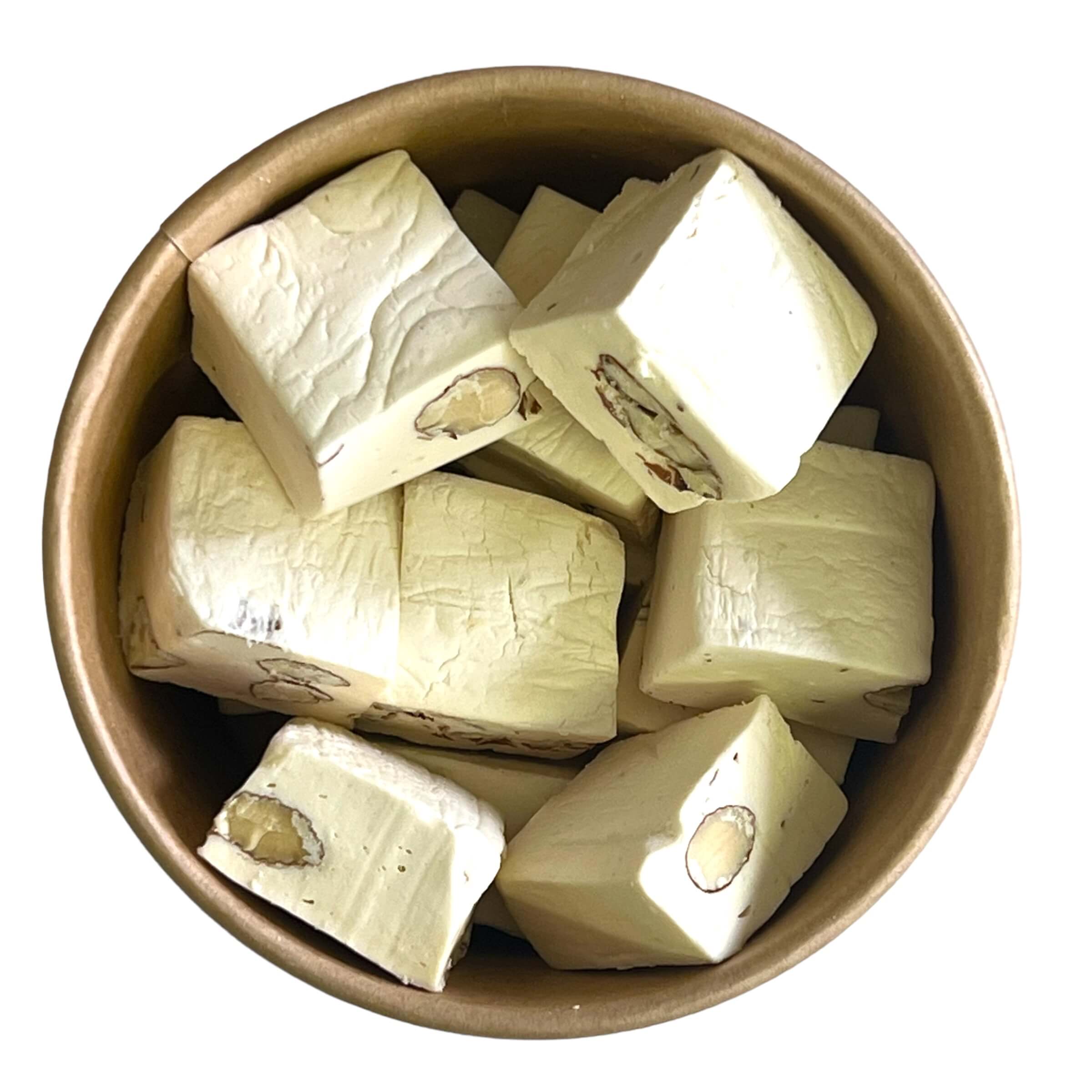 Bílý nugát s mandlemi