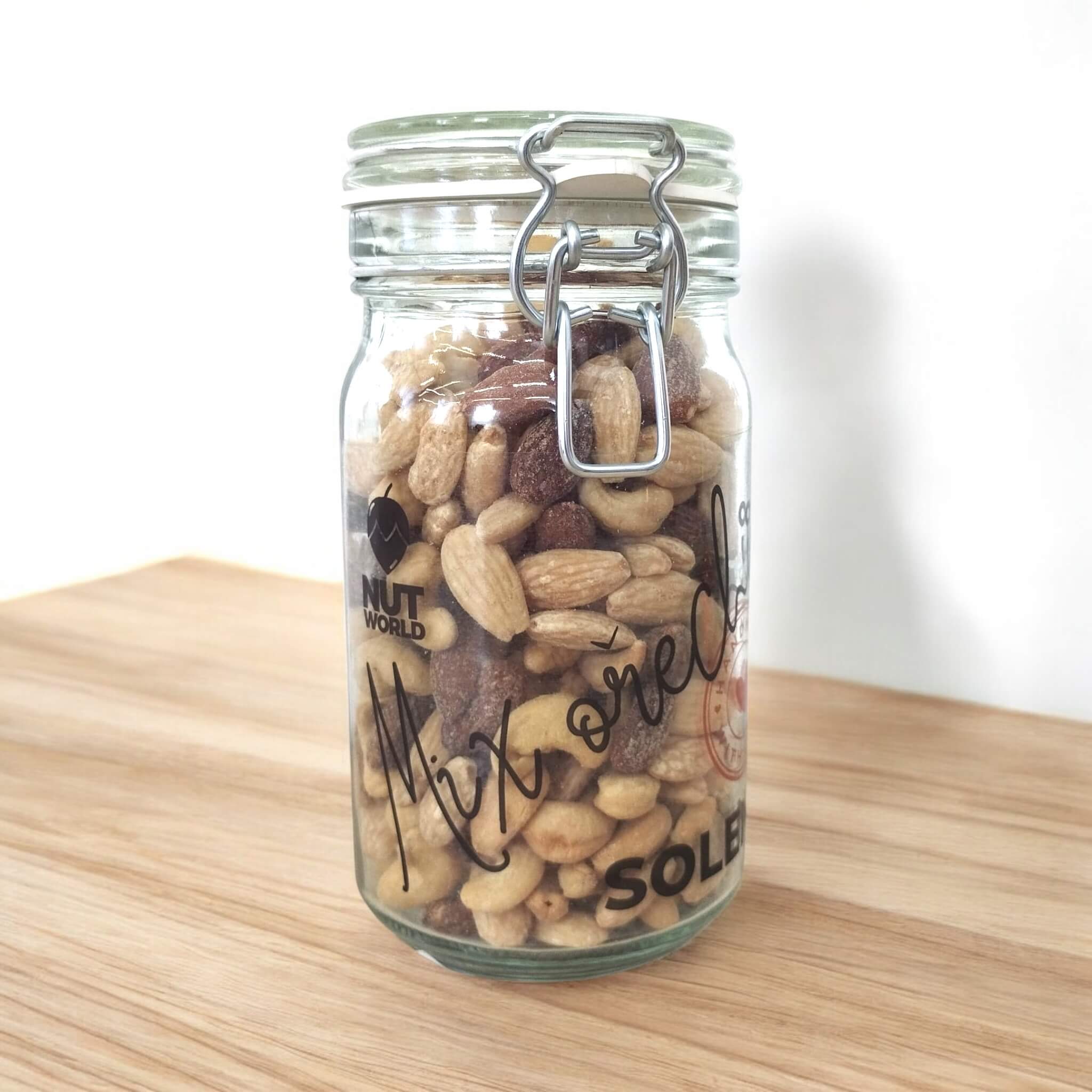 Levně Slaný mix ve skle s patentním uzávěrem 400g