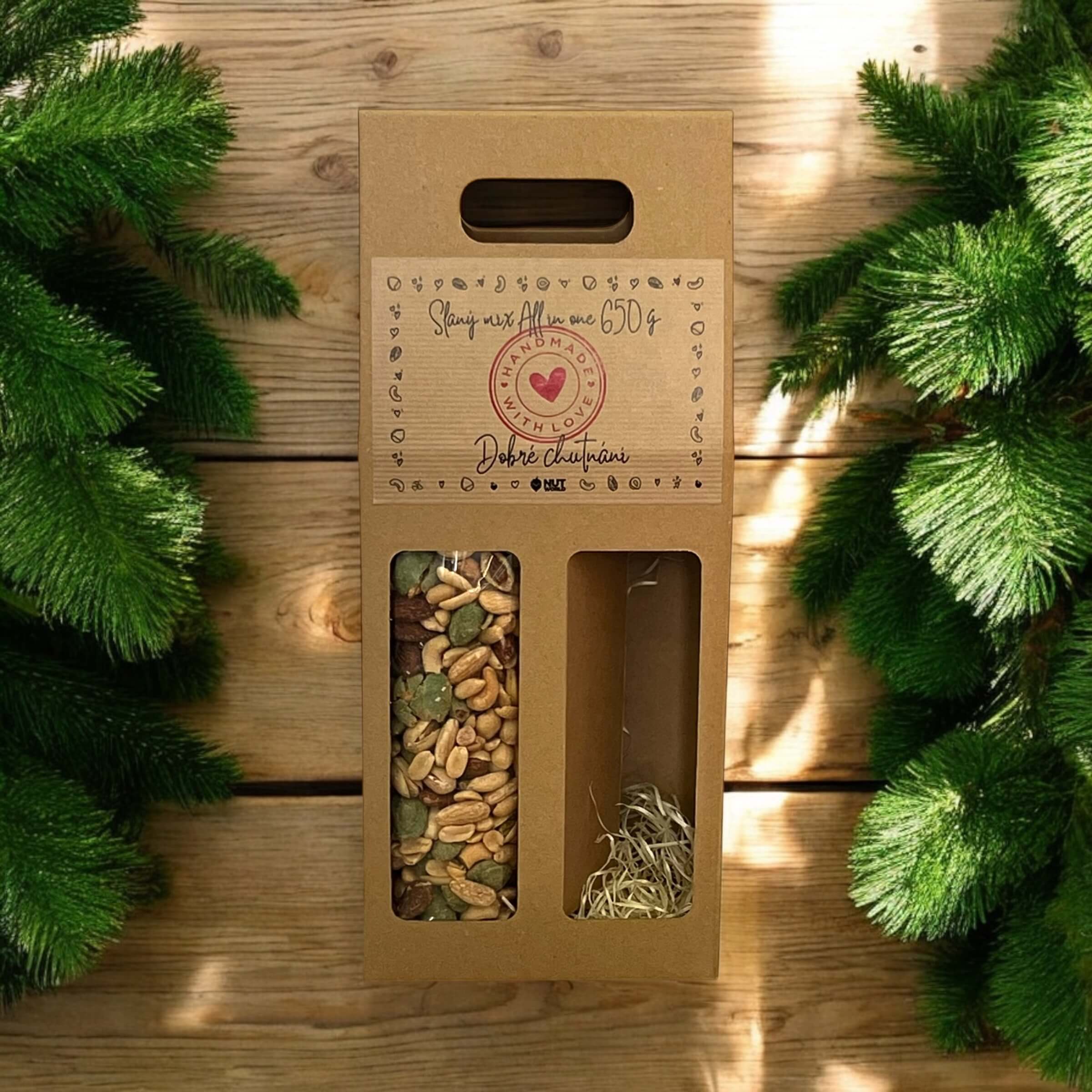 Dárkový párty box - NAŠE OŘECHY 650g A VAŠE VÍNKO Jaké ořechy k vínku dáme?: Směs ořechů naturalismu