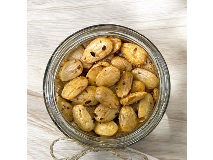 Mandle pražené solené s chilli paprikou Valencie DELUXE 200g
