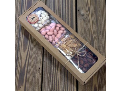 dárková ořechová krabička 4x ruzný druhy sladký zavřená