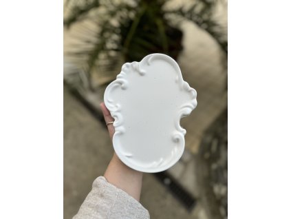 Podtácek z Jesmonite