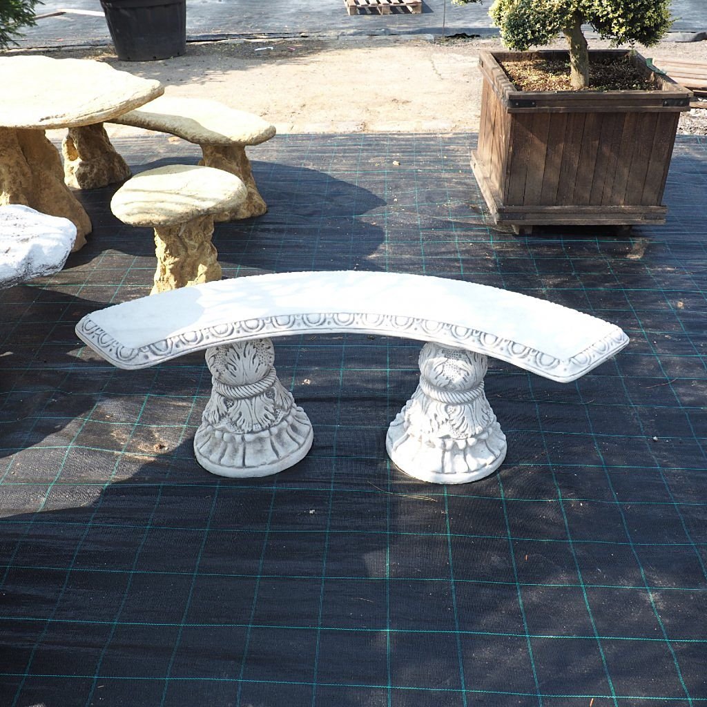 Betónový Záhradný stôl S 3