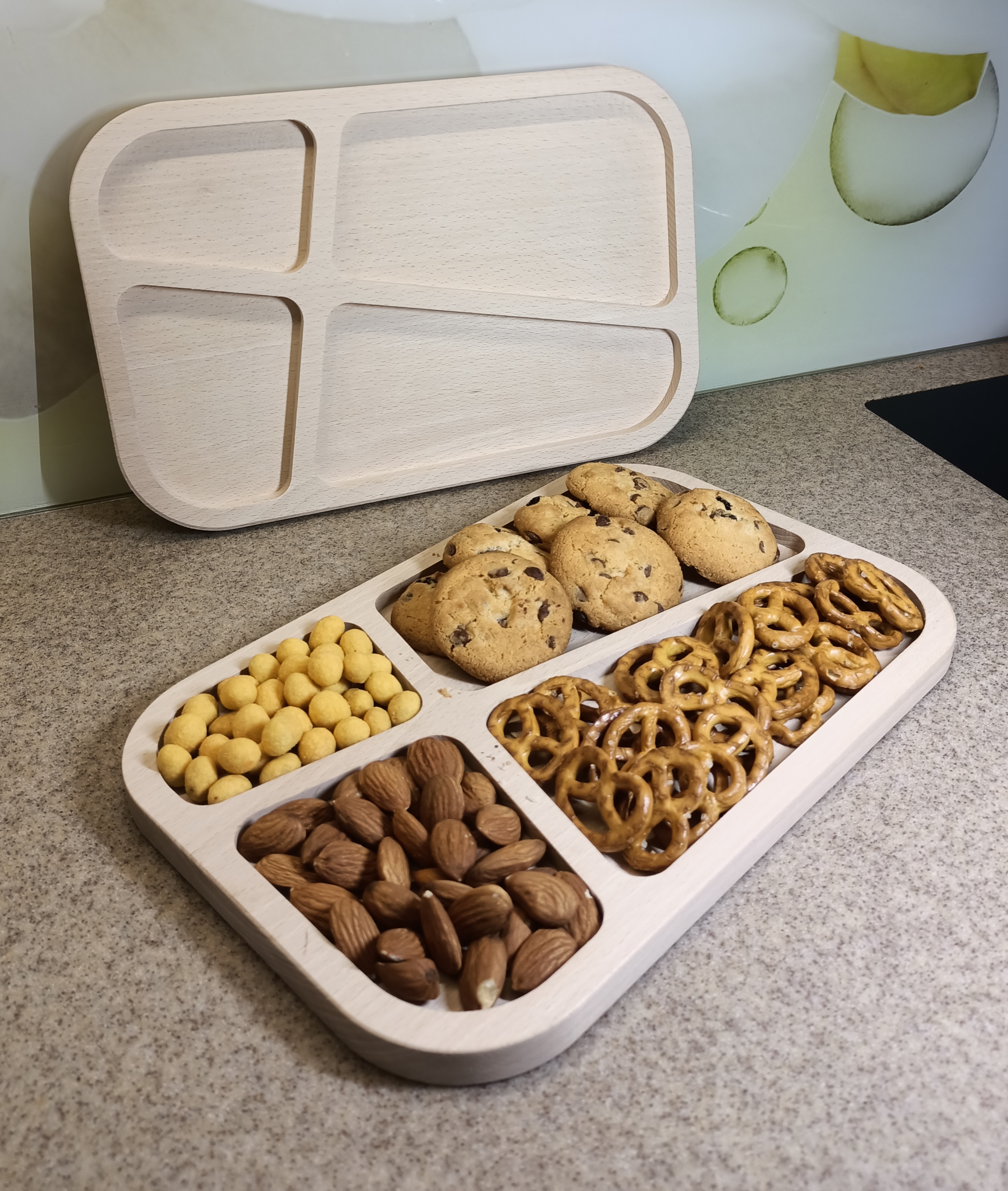 Drevené tácky a dosky na krájanie