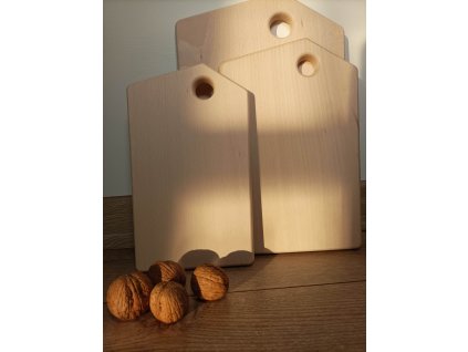 Doska na krajanie z dierou