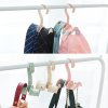 AHANDMAKER 8ks multifunkční otočný držák na šatní tyč, 4 barvy (5)