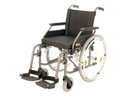 118-23, Invalidní vozík standardní, šířka sedu 43 cm