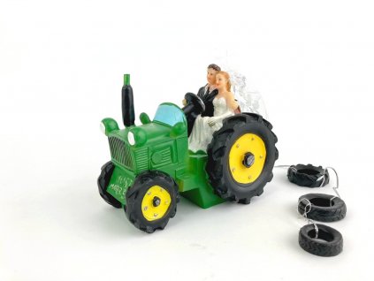 Svadobná figúrka nejedlá ŽENÍCH A NEVESTA na traktore 11cm