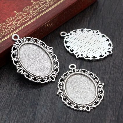 Lůžko na pryskyřici Reliéf1 LUR1 18x25 Rhodium 5ks