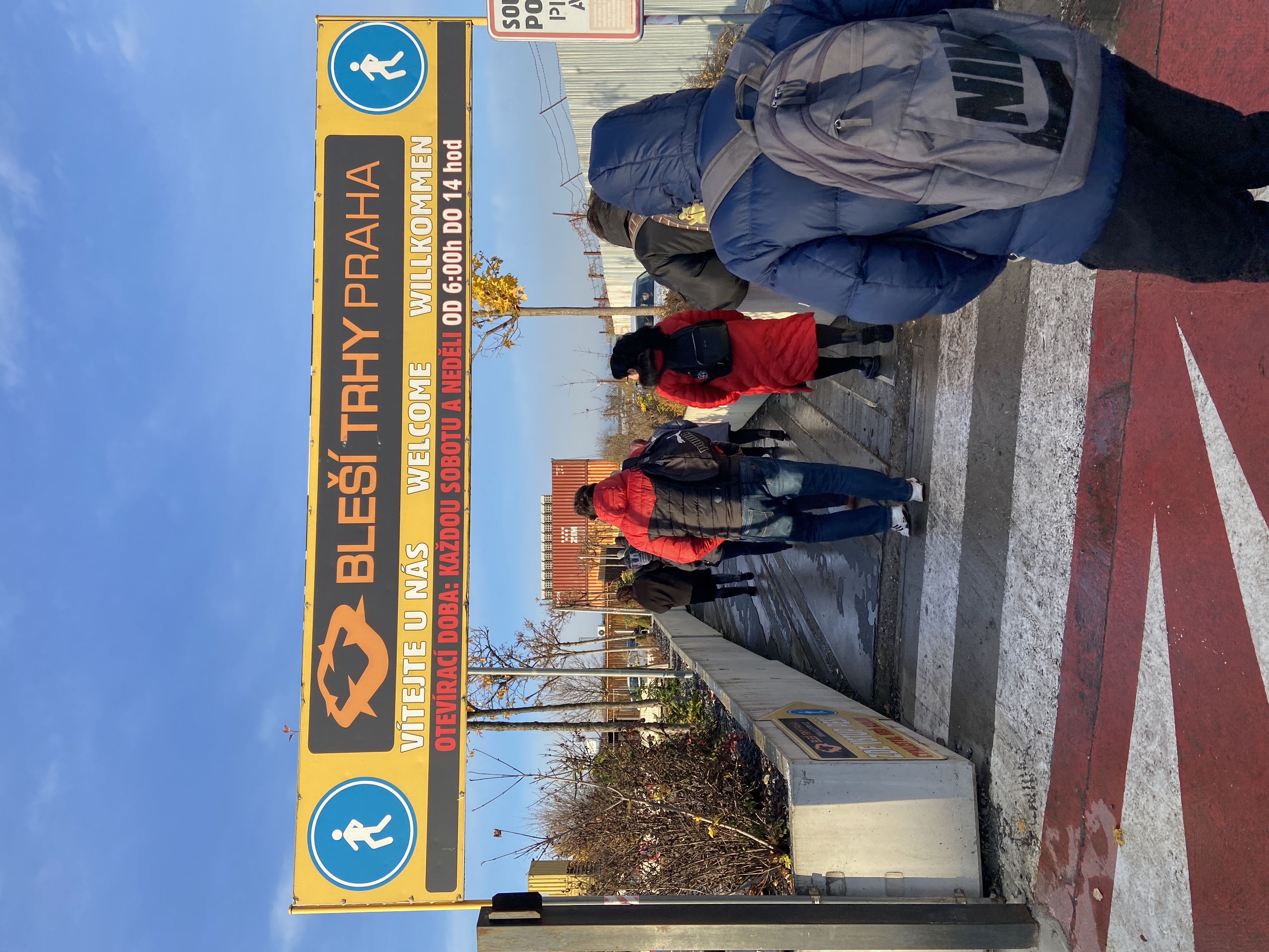 Bleší trhy Praha - REPORTÁŽ