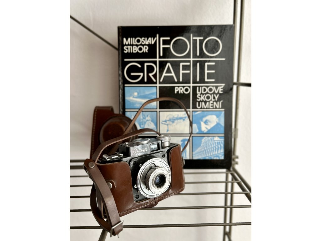 VINTAGE FOTOAPARÁT FOŤÁK SMENA