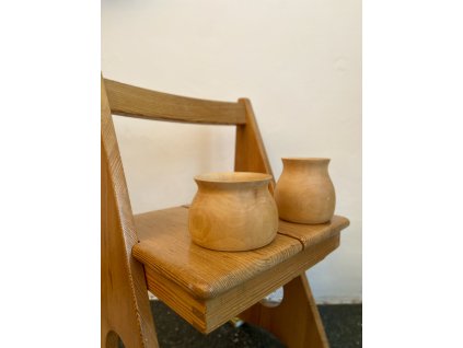 SOUSTRUŽENÁ DŘEVĚNÁ VÁZA MISKA