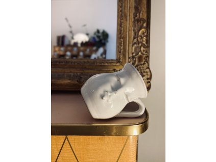 AUTORSKÝ KERAMICKÝ HRNEK TVÁŘ