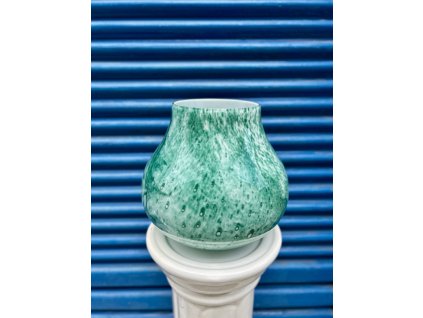 ZELENÁ PŘEJÍMANÁ VÁZA MURANO