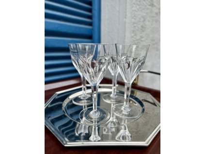 PRVOREPUBLIKOVÉ SKLENICE NA VÍNO PAPEŽSKÝ BRUS MOSER