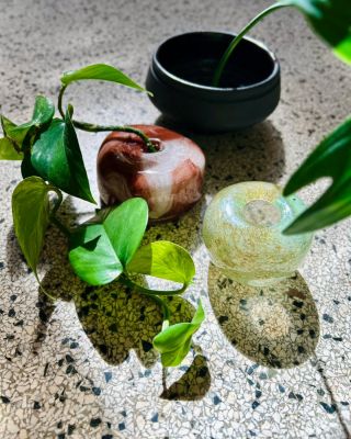 RAW #1 I Kameny Jako ohlazené kusy křemene, achátu a sopečné lávy působí tyto tři jedinečné kousky, kterým těžko uvěříte...