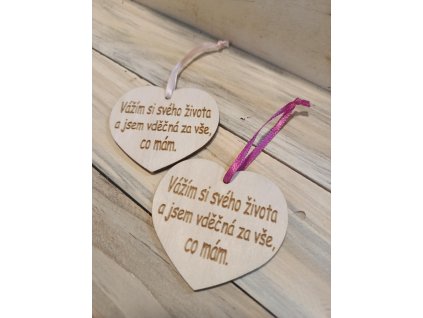 37690608 16e7 4aff bbfa d1df00951b6f