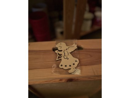 Andílek v celofánu menší