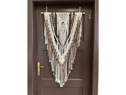 Závěsná dekorace macrame