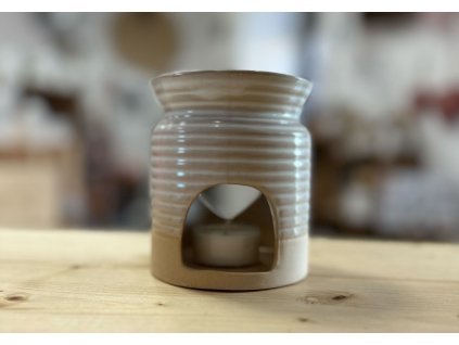 Porcelánová aromalampa se srdcem