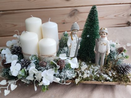 Adventní svícen,, Lyžaři,,