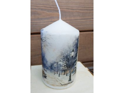 Vánoční svíčka,, Zasněžený park,,