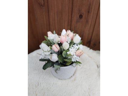 Jarní aranžmá,, Růžovo bílé tulipány,,