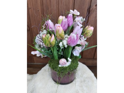 Jarní aranžmá,, Tulipány a šnek,,