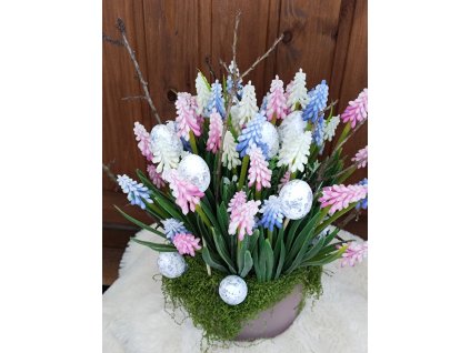 Jarní aranžmá,, Modřence s vajíčky,,