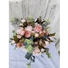Kytice růží s eukalyptem