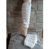 Originální ručně pletené návleky na nohy bílé