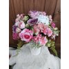 Kytice fialovo růžové růže