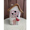 Keramický domeček se srdíčkem růžové okenice