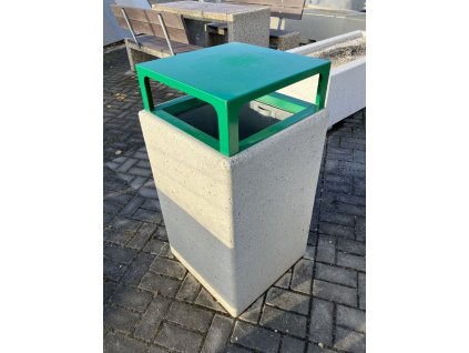 betonový hranatý odpadkový koš s poklopem – městský mobiliář