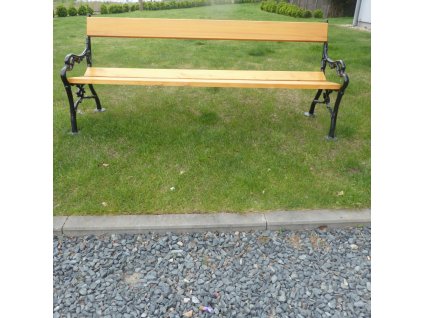 lavička GRAZ litinové bočnice modřín