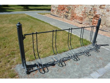 stojan na kola REMI kovářská konstrukce