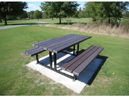 zahradní set SUN – robustní kovová konstrukce se stolem a lavicemi