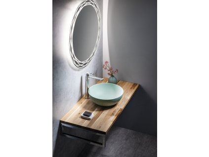 wd100 70.197534135878632