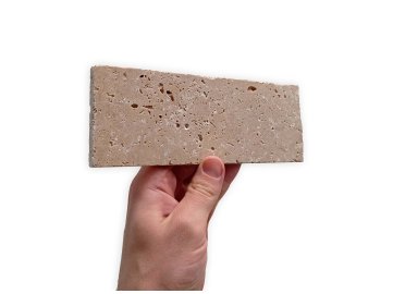 travertin cihla latte