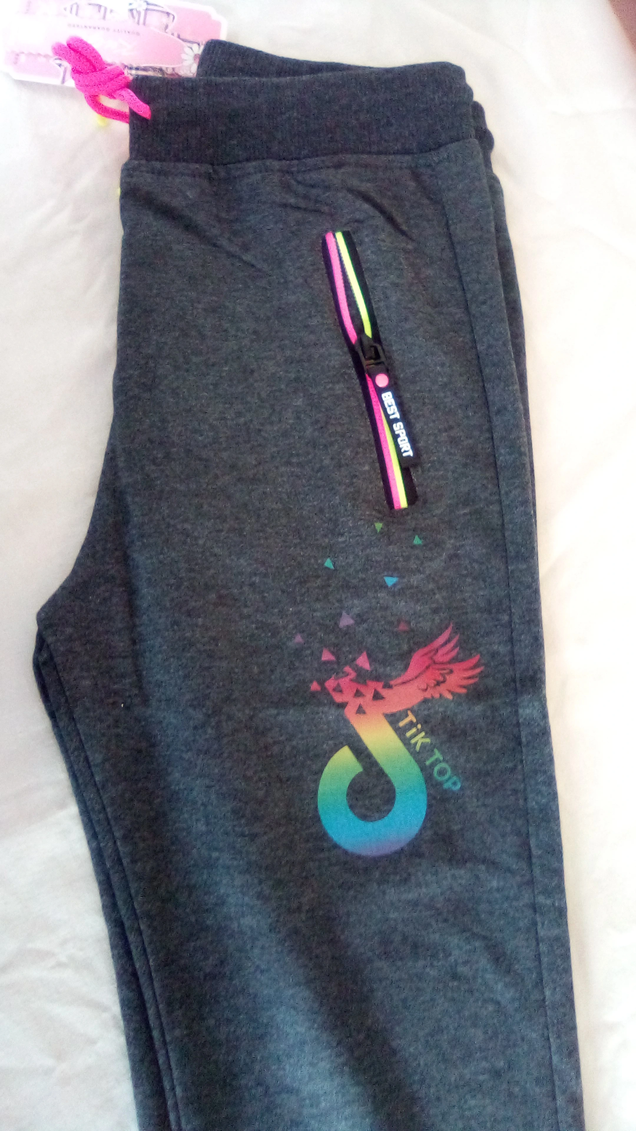 Kugo dívčí tepláky (WT0838) Barva: Tmavě šedá, Velikost: 146