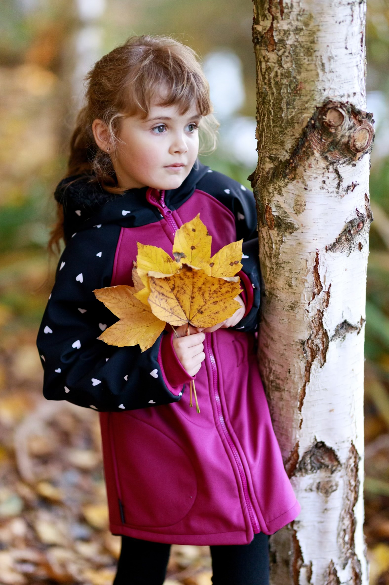 Rostoucí softshellová bunda s beránkem