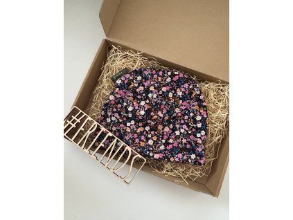 Dětská čepice barevná kvítka